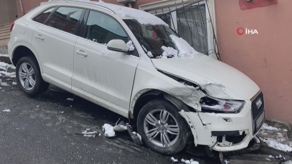İstanbul’da film sahnelerini aratmayan kaza kamerada