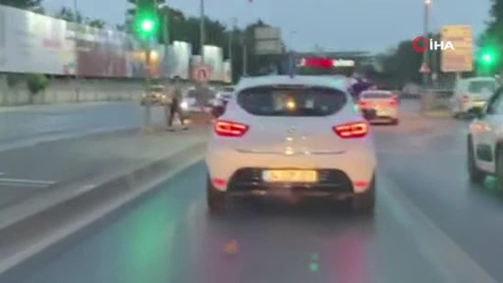 İstanbul’da gelin arabası dahil 3 araca ceza yazıldı