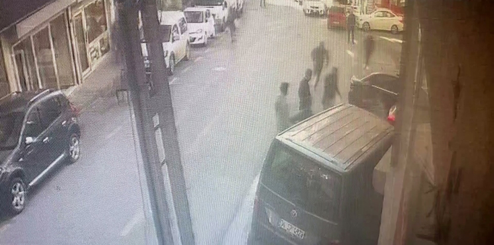 İstanbul’da güpegündüz silahlı çatışma