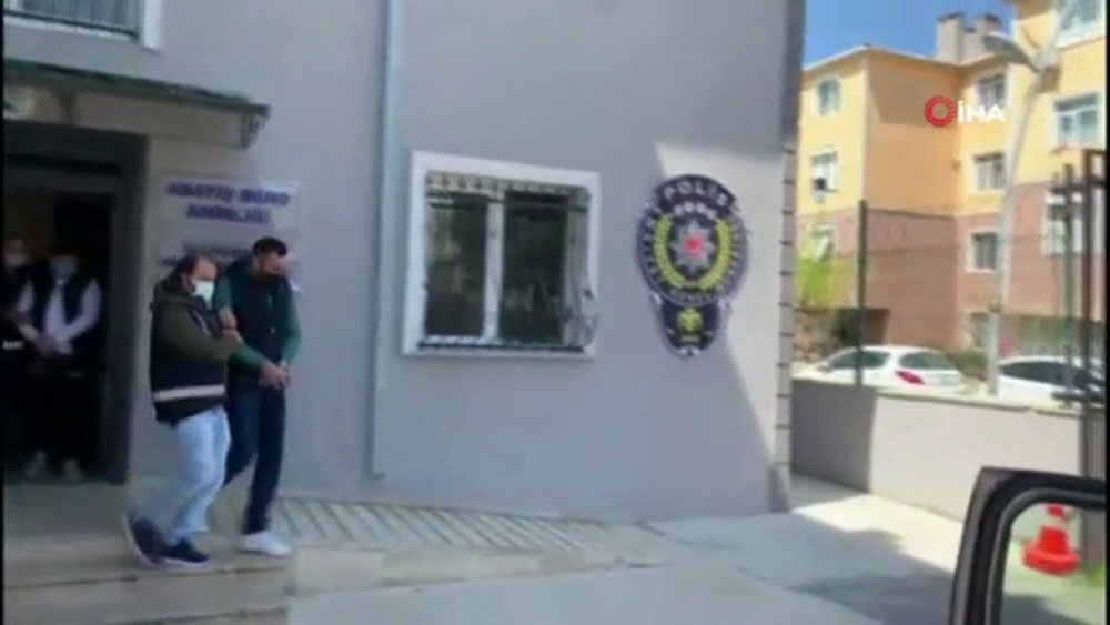 İstanbul’da internet kablolarını çalan 4 kişi yakalandı