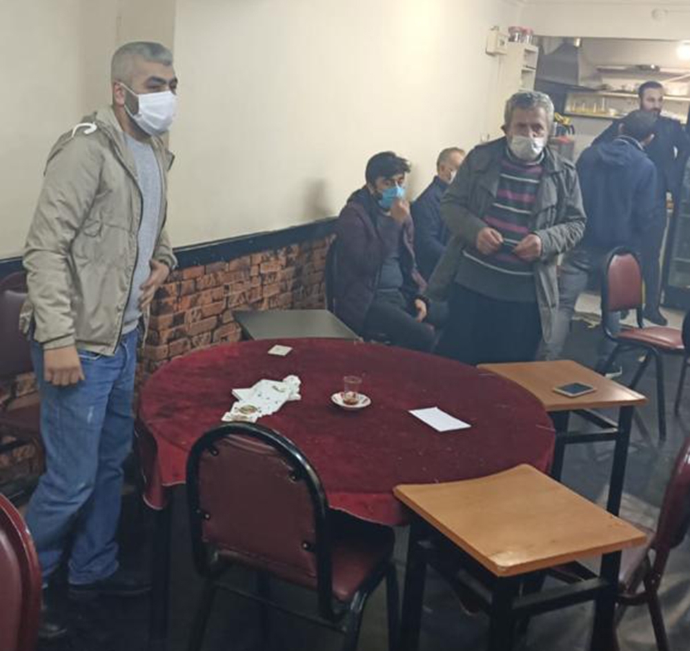 İstanbul’da kısıtlama saatlerinde şok baskın: 51 kişiye 177 bin lira ceza