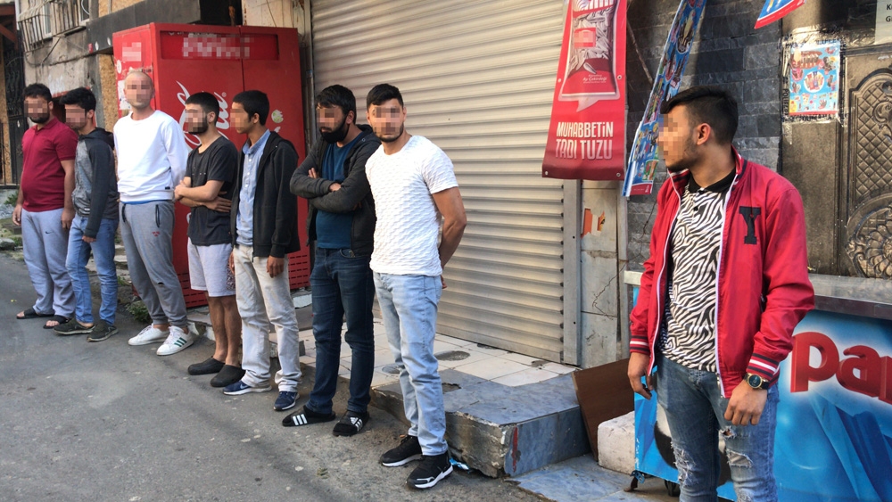 İstanbul’da kısıtlamayı delen 8 kişiye 25 bin 200 lira ceza: 1 gözaltı