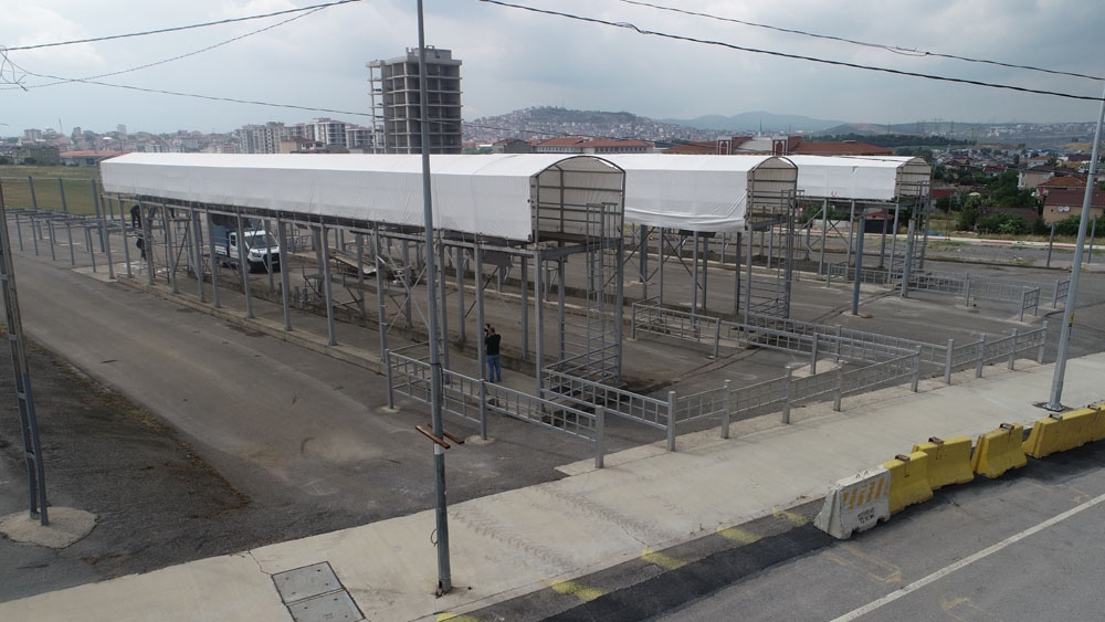 İstanbul’da kurban pazarı hazırlıklarında korona virüs önlemleri
