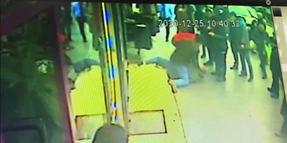 İstanbul’da kuyumcuda bıçaklı kavga