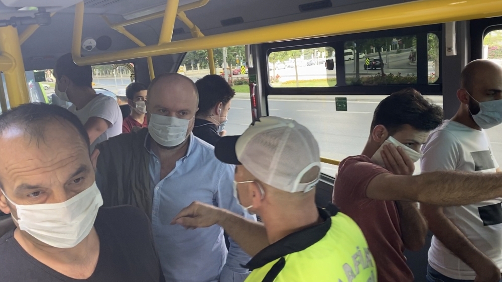 İstanbul’da minibüslere şok denetim: 7 yolcu fazla çıktı