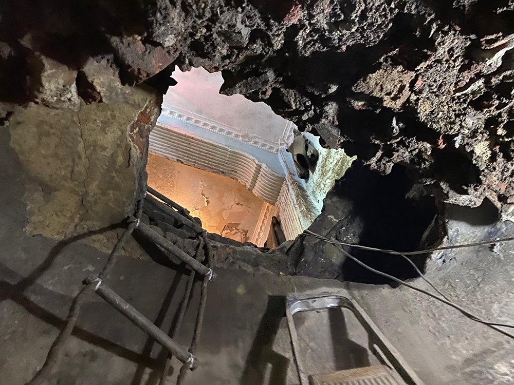 İstanbul’da narkotik baskınında 30 metrelik tünel bulundu