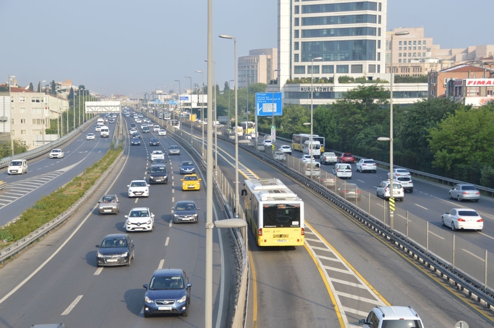 İstanbul’da öğrencilere, velilere ve görevlilere ulaşım ücretsiz olacak