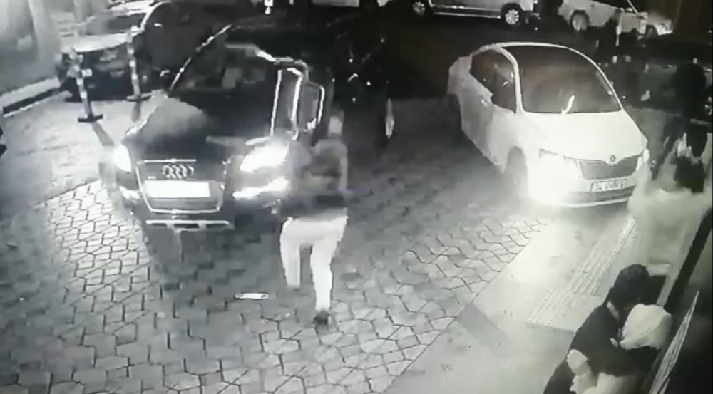 İstanbul’da ortalığın savaş alanına döndüğü silahlı kavga kamerada