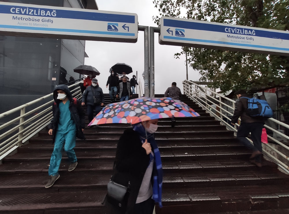 İstanbul’da sabah saatlerinde yağmur etkili oldu
