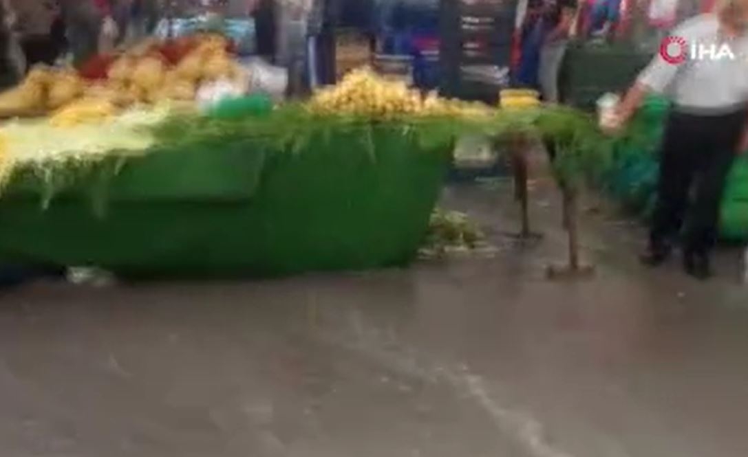 İstanbul’da sağanak yağış