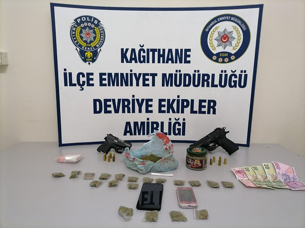 İstanbul’da silahlı torbacılar tartışmada havaya ateş açınca yakalandı