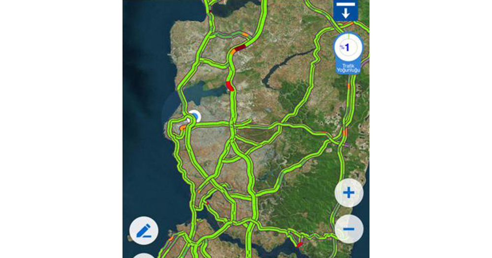 İstanbul’da sokağa çıkma yasağı öncesi trafik yoğunluğu yüzde 1 olarak ölçüldü