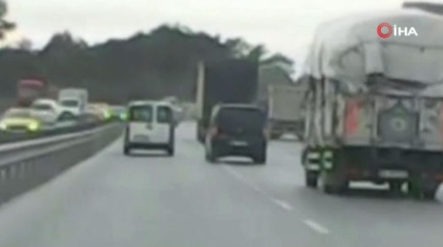 İstanbul’da trafikte makas atan araç kamerada