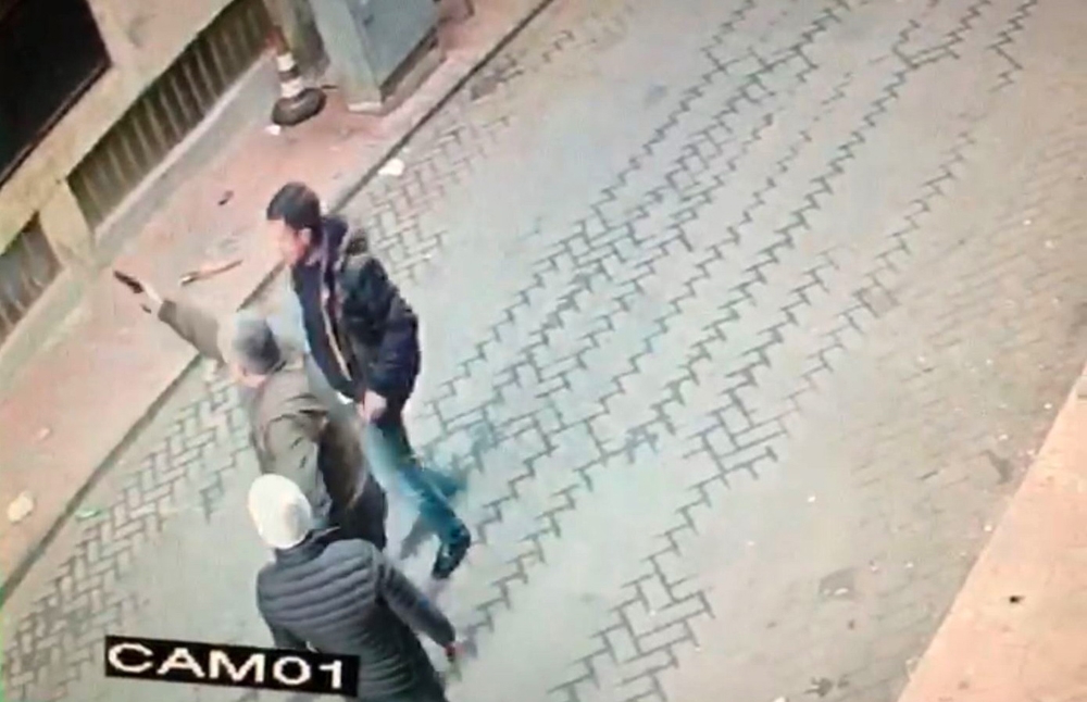 İstanbul’un göbeğinde dehşet anları kamerada