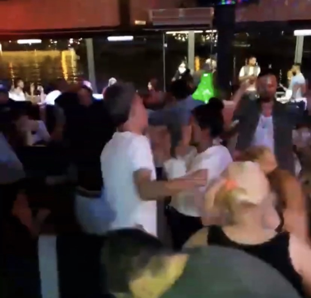 İstanbul’un göbeğinde skandal “korona partisi”
