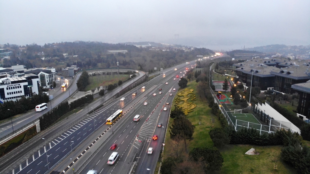 İstanbul’un Pazartesi trafiğine ’korona virüs’ etkisi