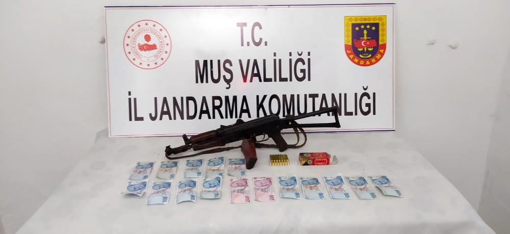 İşte 1 milyon TL ödülle aranan teröristin üzerinden çıkanlar