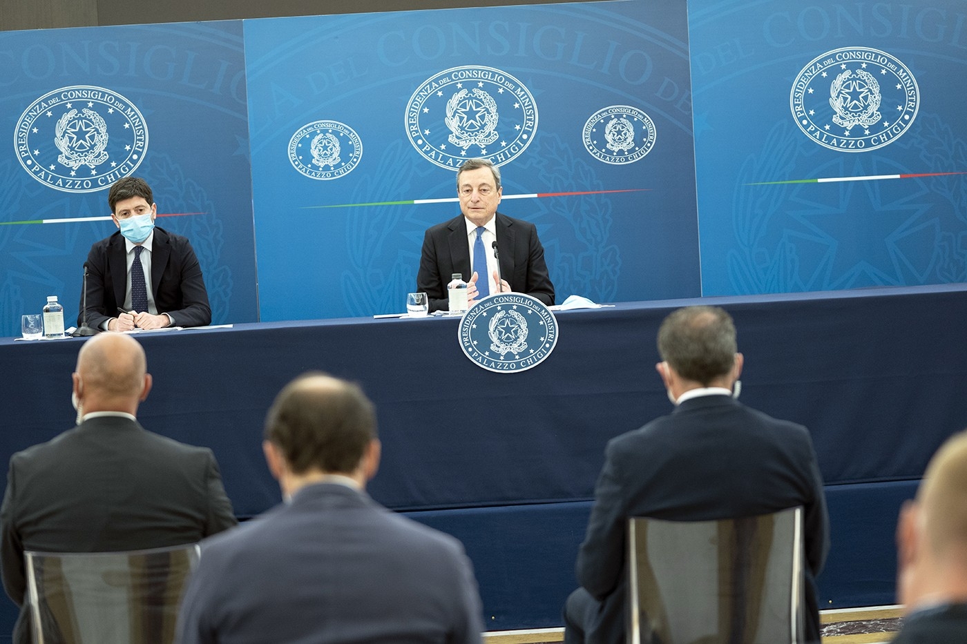 İtalya’da Covid-19 tedbirleri gevşetiliyor