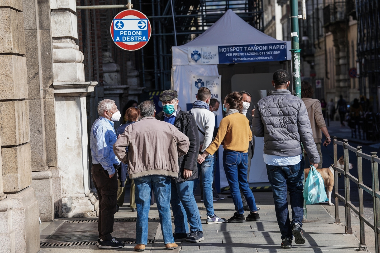 İtalya’da son 24 saatte Covid-19’a bağlı 331 can kaybı