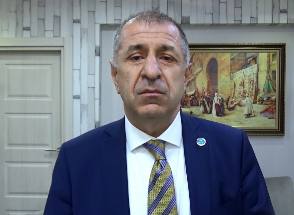 İYİ Partili Özdağ’dan partisinin il başkanına FETÖ suçlaması