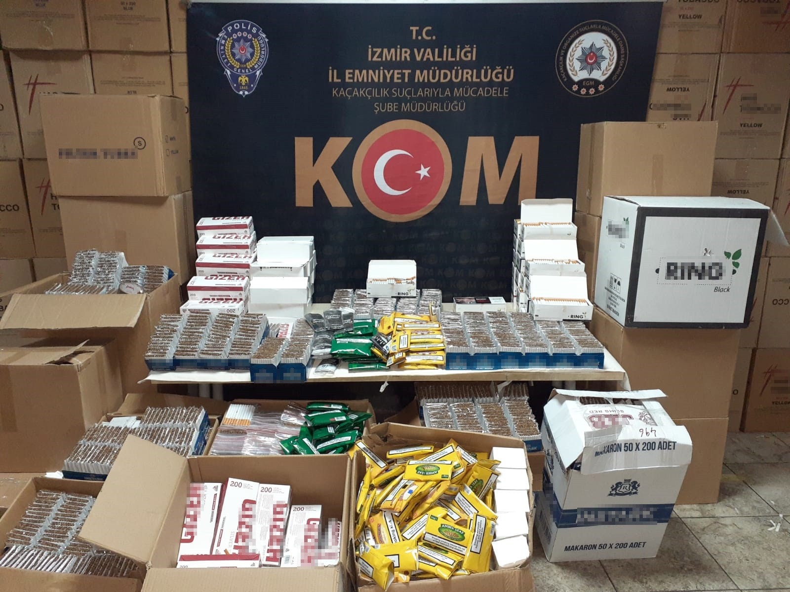İzmir’de 6 milyon liralık kaçak ürün ele geçirildi