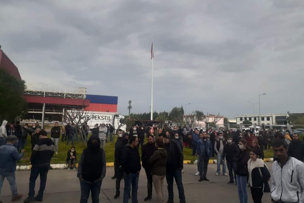İzmir’de bir fabrika çalışanında korona virüs tespit edildi, iş yerinde arbede çıktı