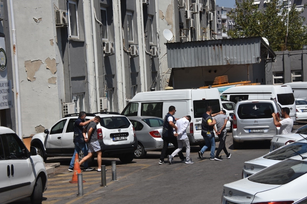 İzmir’de Ceren Duman cinayetinde 2 kişi tutuklandı