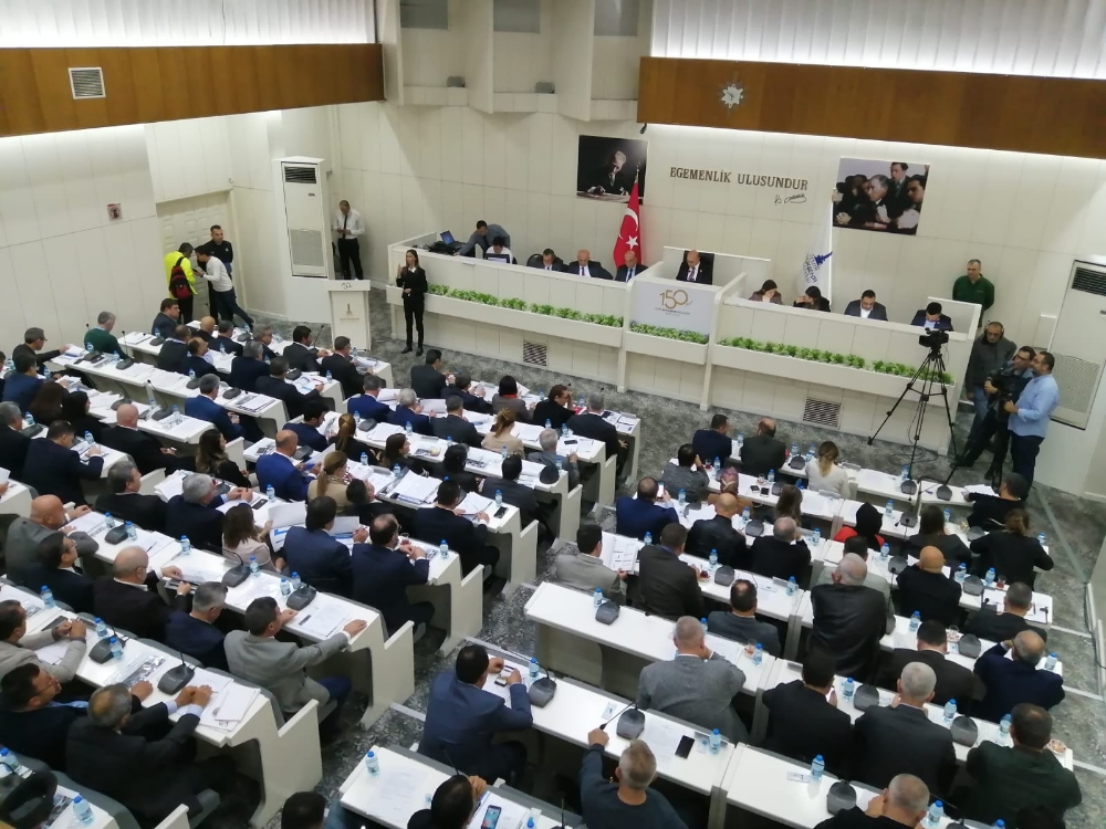 İzmirde Suya Yüzde 15 Zam Geliyor