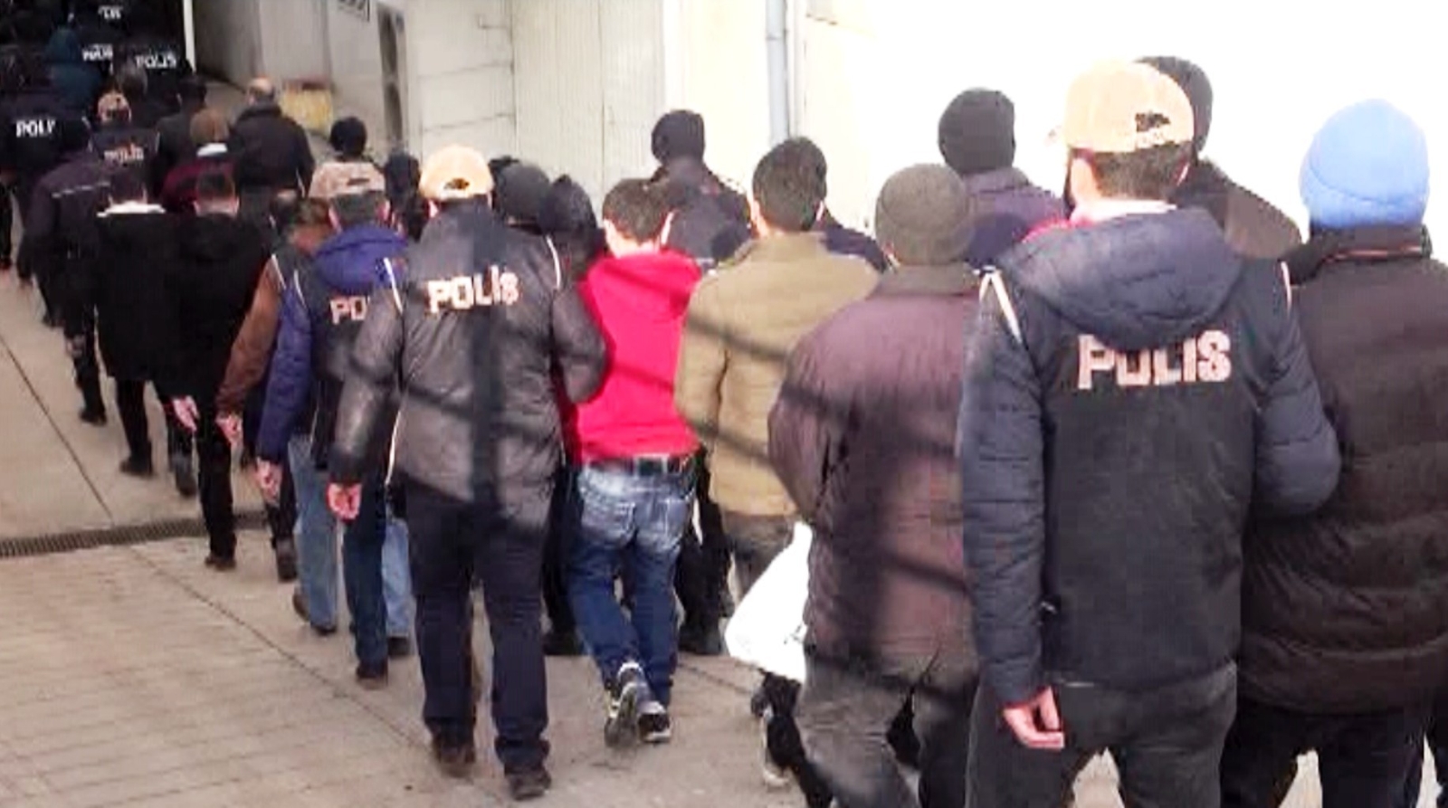 Jandarma Genel Komutanlığındaki ‘mahrem hizmetler’ yapılanmasına operasyon: 27 gözaltı