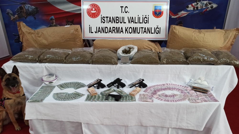 Jandarma operasyonunda 103 kilo uyuşturucu ele geçirildi