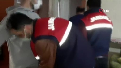 Jandarma’dan 50 milyon dozluk uyuşturucu operasyonu kamerada