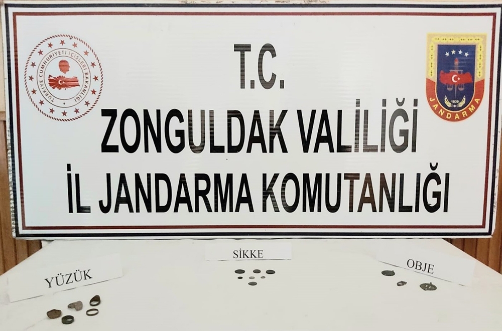 Jandarmadan kaçak kazı operasyonu: Tarihi eserler ele geçirildi
