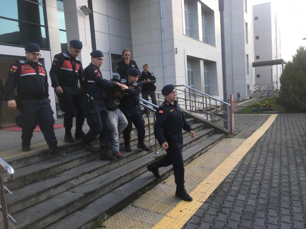 Jandarmanın Elinden Kaçan Tutuklu Yakalandı