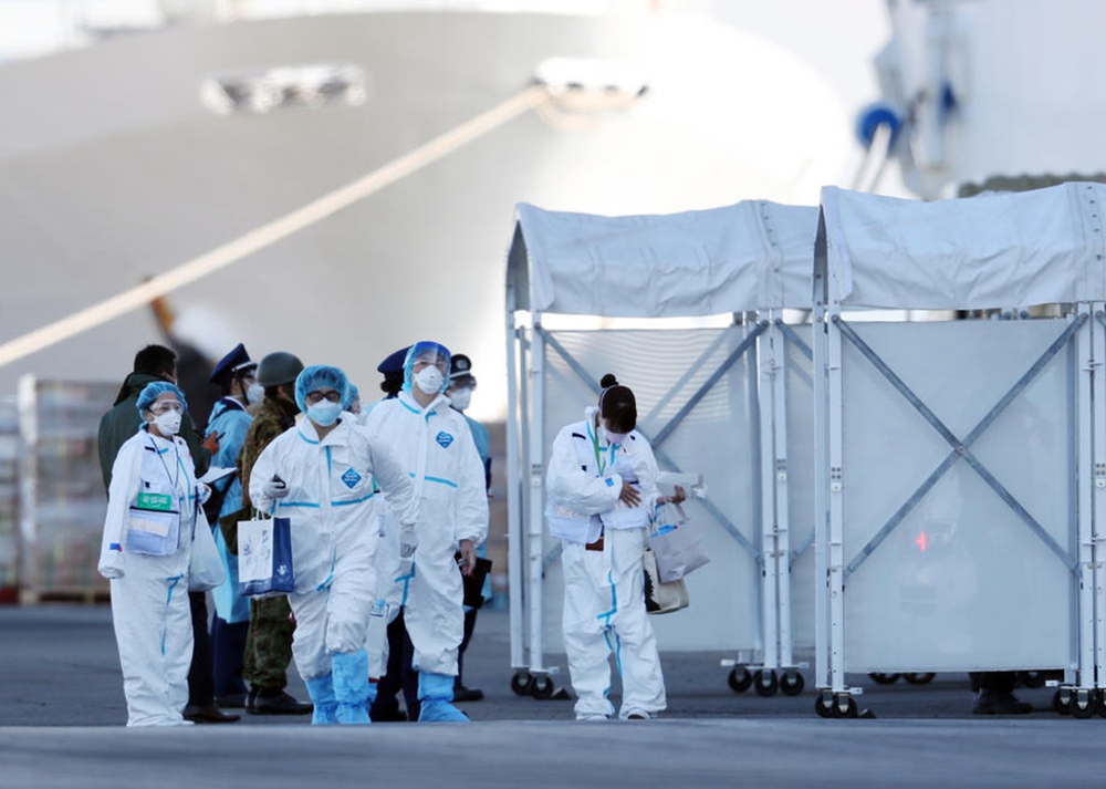 Japonya’daki karantina gemisinde virüs hızla yayılıyor