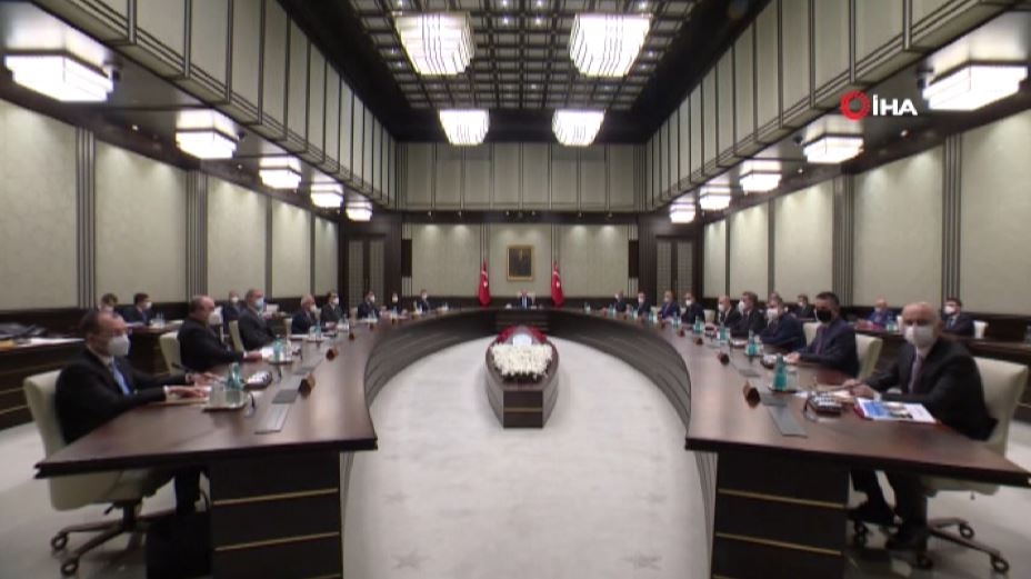 Kabine Perşembe günü toplanıyor