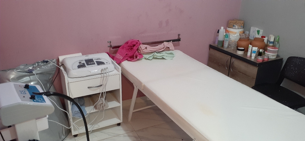 Kaçak doğumhaneye baskın: Yabancı uyruklu 7 şüpheli gözaltına alındı