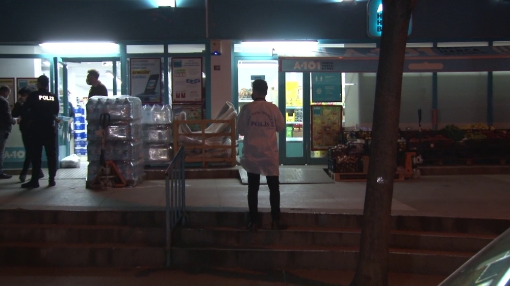 Kadıköy’de silahlı market soygunu