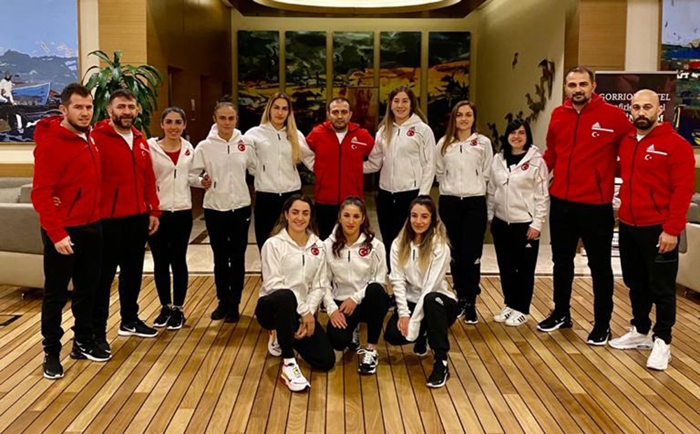 Kadın Güreş Milli Takımı, olimpiyat elemelerine hazır