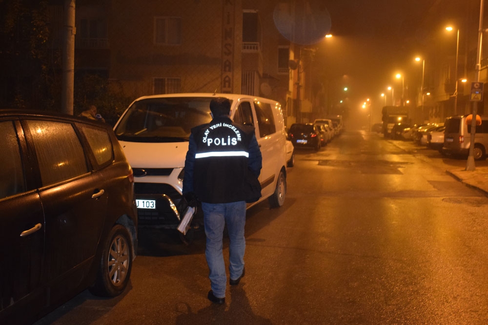 Kadınların tartışması bıçaklı kavgaya döndü: 1 yaralı