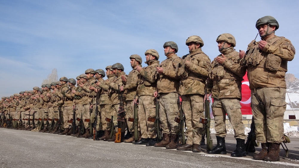 Kahraman komandolar Suriye’ye uğurlandı