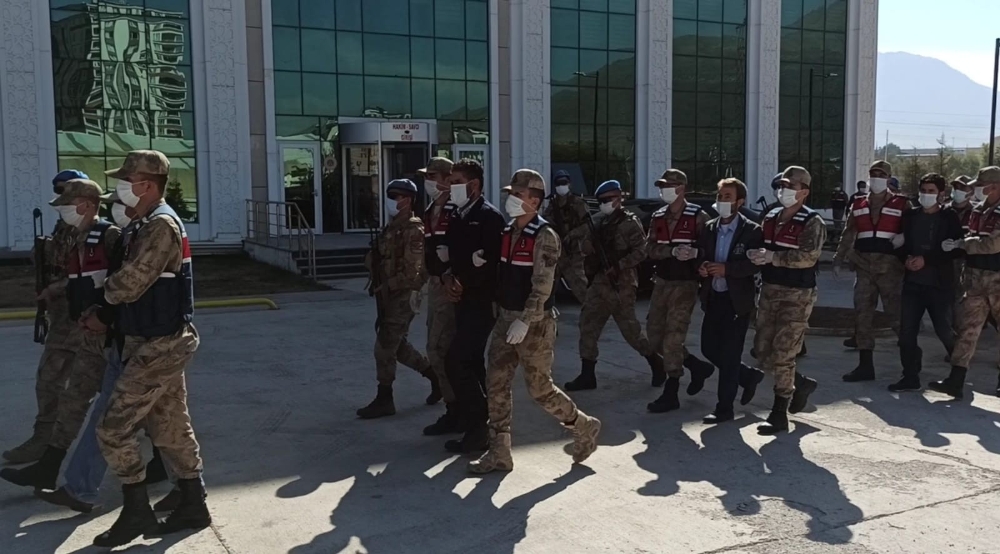 Kahramanmaraş merkezli 5 ilde terör örgütü operasyonu: 15 gözaltı