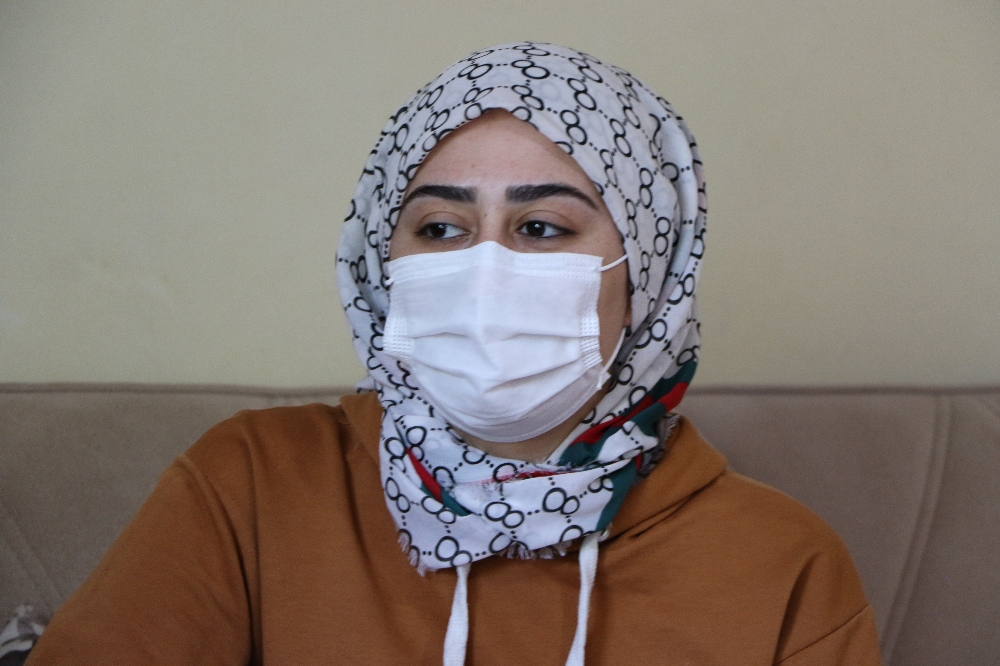 Kalbinde delik olan 18 yaşındaki Berivan koronayı yendi