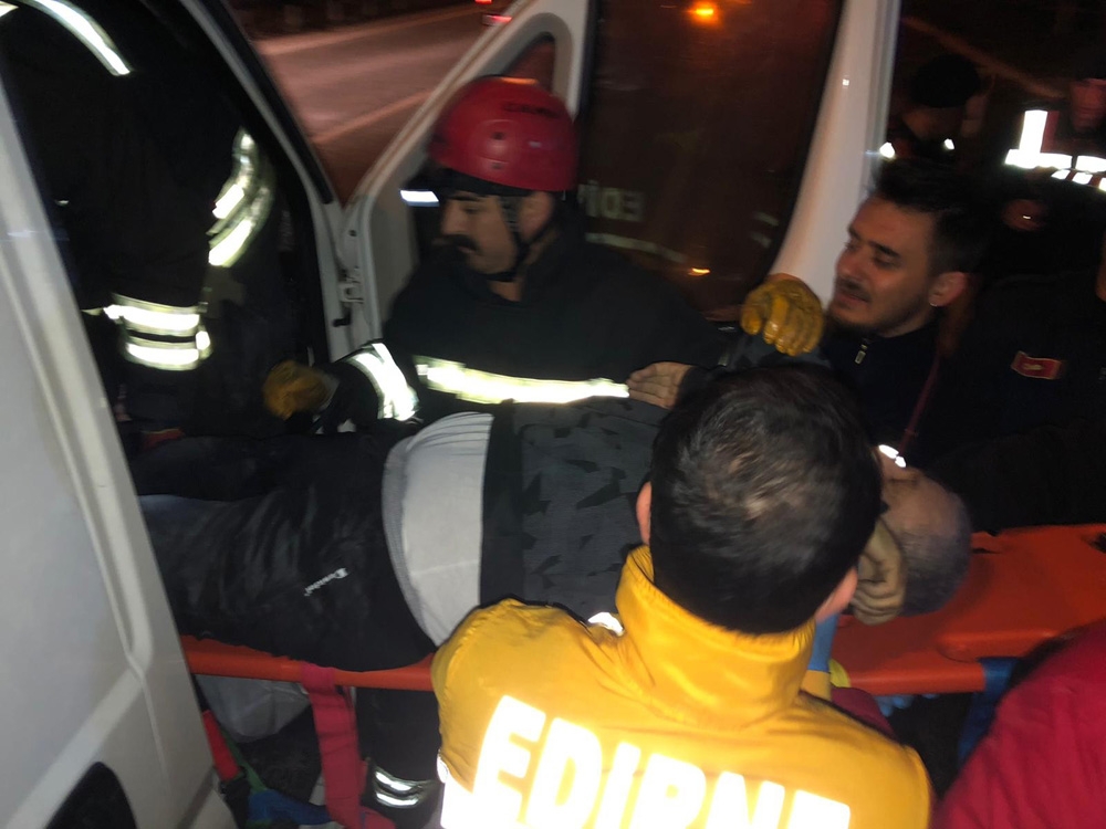 Kamyonet İle Yanıcı Madde Yüklü Tanker Çarpıştı:1 Ölü