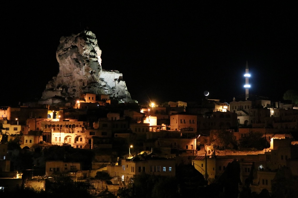Kapadokya Bölgesinin gece görüntüsü hayran bıraktı
