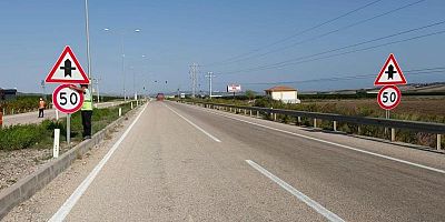 Kara yollarında 58 bin hız levhası kaldırıldı