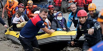 Karadeniz'deki sel felaketinde bilanço ağırlaşıyor! Hayatını kaybedenlerin sayısı 27'ye yükseldi