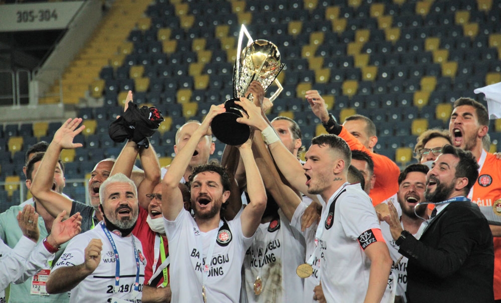 Karagümrük’ün 36 yıl sonra Süper Lig heyecanı başlıyor