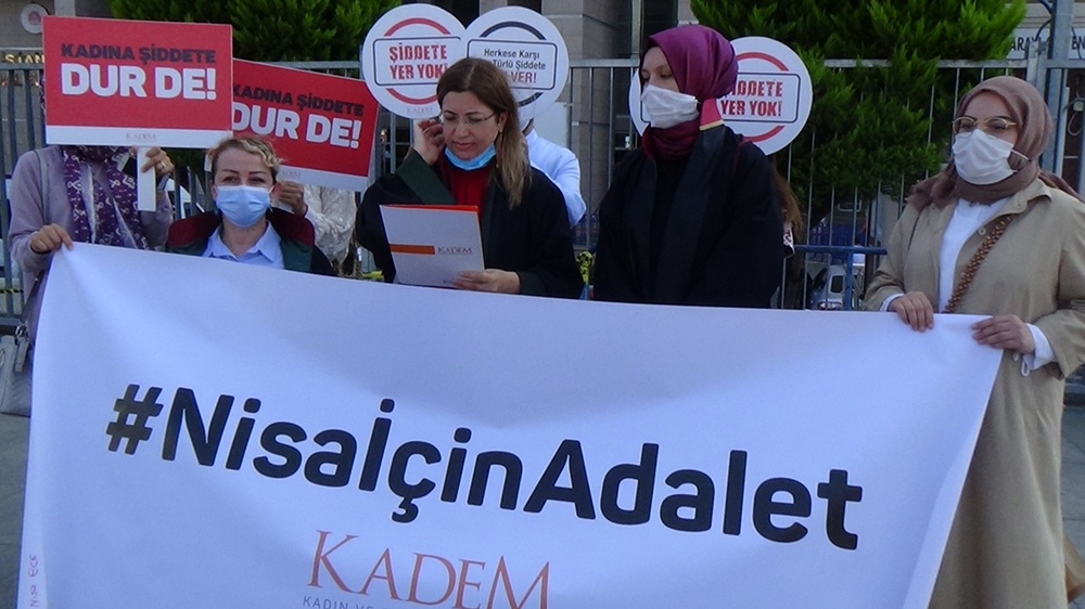 Karısına kurşun yağdıran sanığın yeniden yargılanmasına devam edildi
