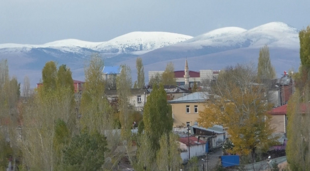 Kars’ta dağlar beyaza büründü