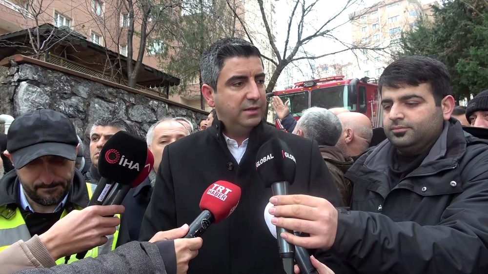 Kartalda Çöken İstinat Duvarı İle İlgili Başkan Yükselden Açıklama